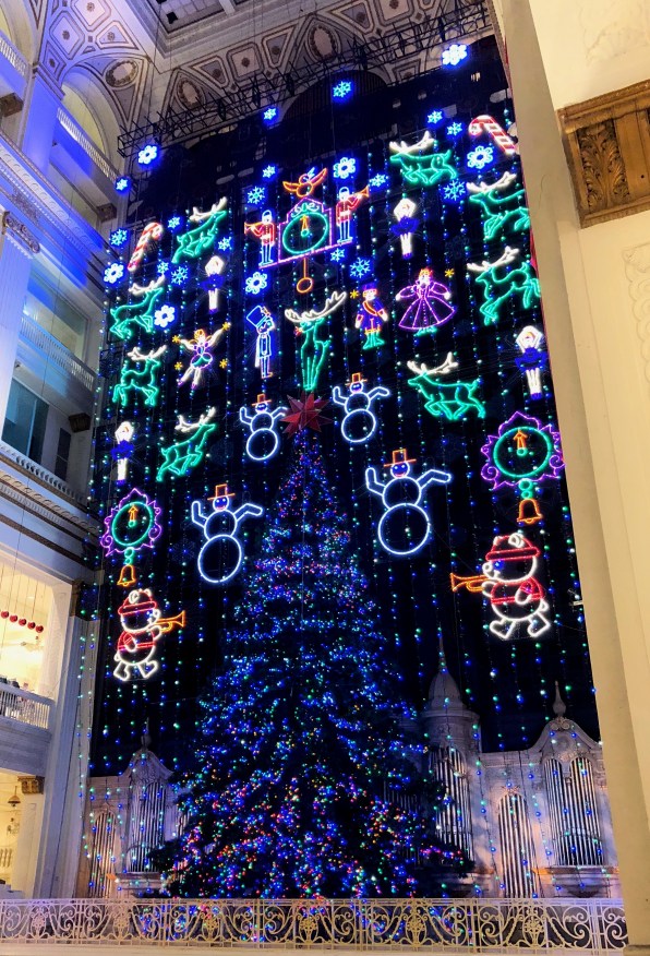 Holiday Light Show Macys Philadelphia