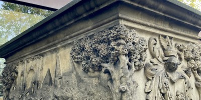 Tradescant tomb, London