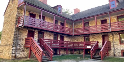 Old Barracks, Trenton