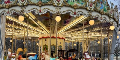 Carousel, Paris
