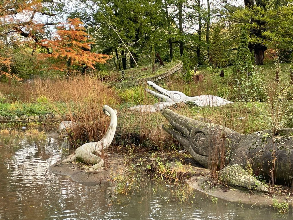 Crystal Palace dinosaurs, London